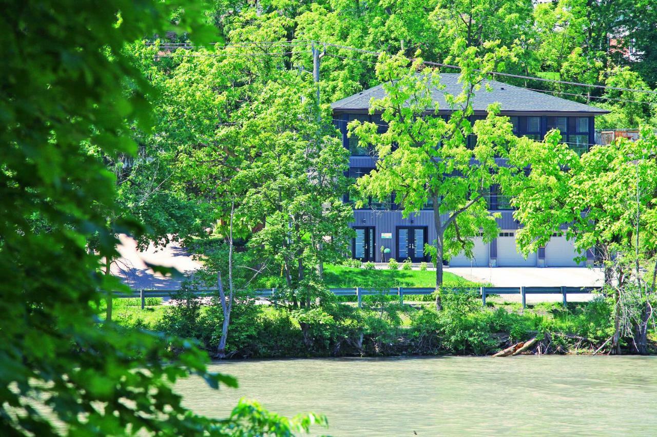 Lily'S House On The 12 Bed and Breakfast Sainte-Catherine Buitenkant foto